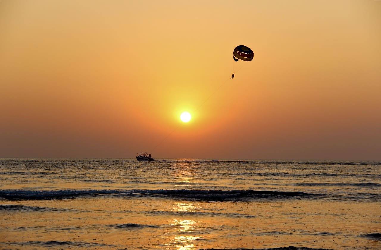 parasailing Kending parasailing Kending