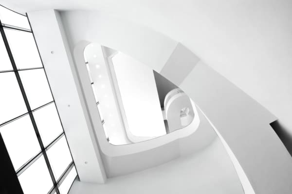 zeyan-loh-HBVGM43Rd_w-unsplash Taichung