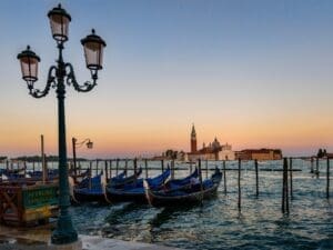 venice, gondola, sunset-1546900.jpg